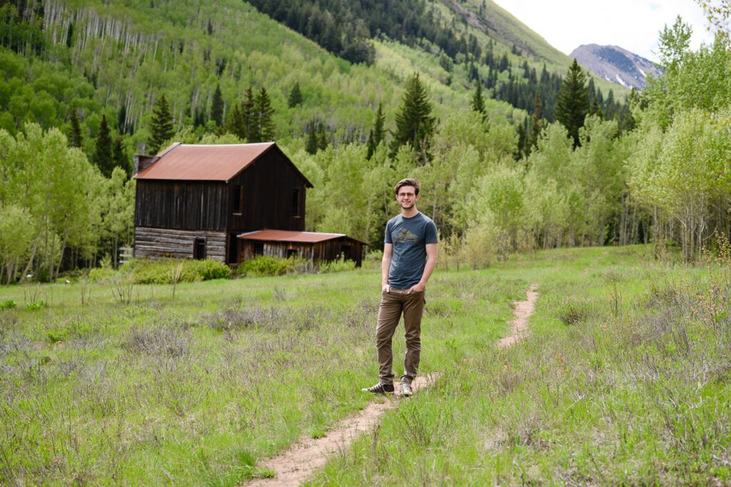 Ashcroft ghost town senior pictures in Aspen Colorado for Colorado Mountain senior pictures
